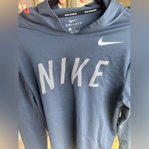 Nike Dri-FIT Athletic Shirt in Dark Blue